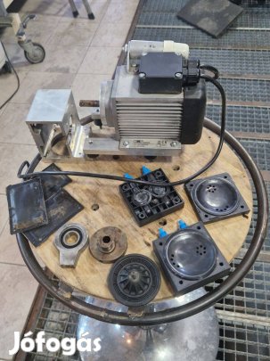 Vákuum szivattyú, 220v valamilyen lézer gépbe volt, felújítandó