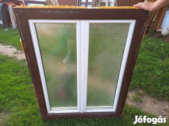 Vaküveges műanyag ablak 106 cm x 138 cm