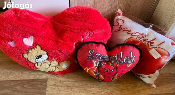 Valentin napi párnák