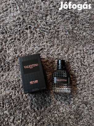 Valentino born in roma coral fantasy 