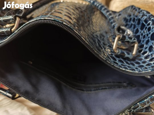 Valentino válltáska