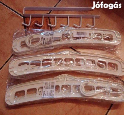 Vállfák 9 lyukú 3 db+ fém tartó polcra