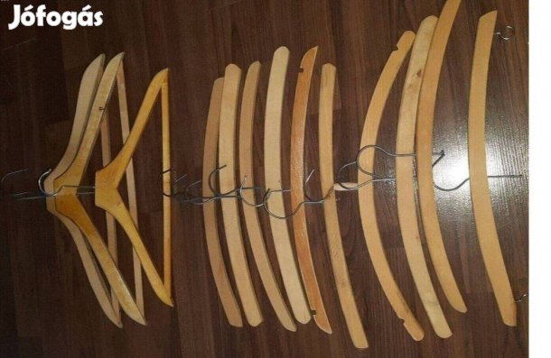 Vállfák egy tételben, 13 darab