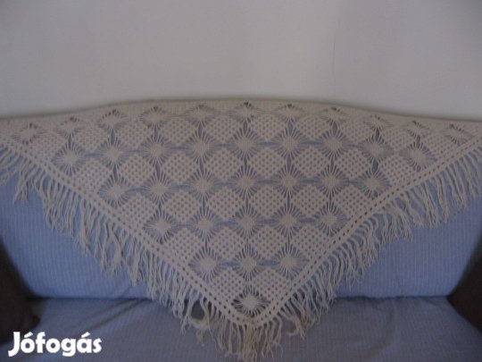 Vállkendő aranyszállal, bézs