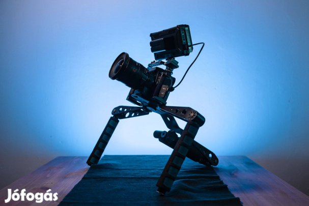 Válltámasz / shoulder rig kamerához