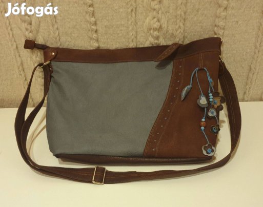 Válltáska, puha valódi bőr. Új, egyedi díszítésű kézműves termék