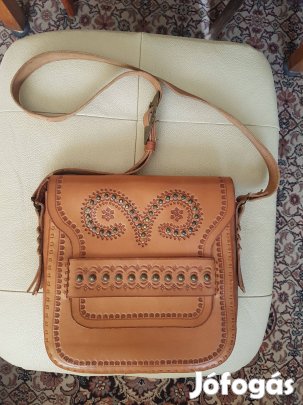 Valódi bőr Vadonatúj Bőrdíszműves bőr kézműves női táska válltáska