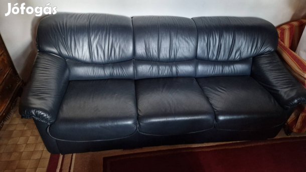 Valódi bőrkanapé szép állapotban eladó!