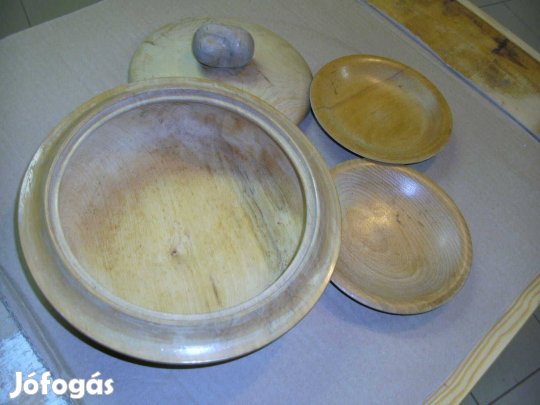 Valódi fa esztergált sültkrumli tartó 2 tányérkával fatál