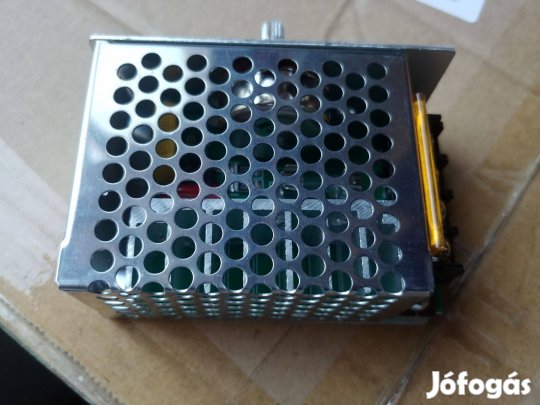 Váltakozó áramú teljesítmény szabályzó 230 V 4000 W