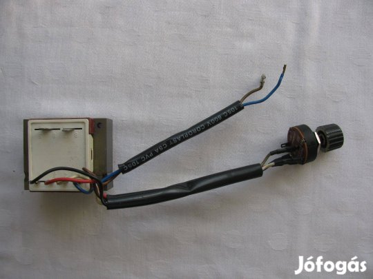 Változtatható kimenő feszültségű transzformátor