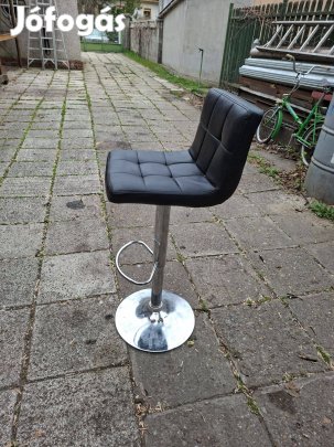 Változtatható magasságú szék