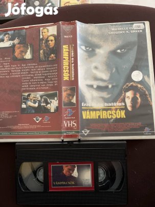 Vámpírcsók horror vhs nagytok 