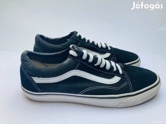 Vans Old Skool, 44.5-es ikonikus fekete-fehér