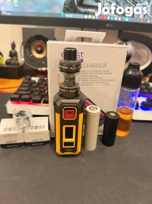 Vaporesso Armour S + Töltő + Pót alkatrészek