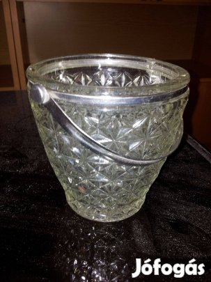 Varázslatos kockacukor tartó kristály tál