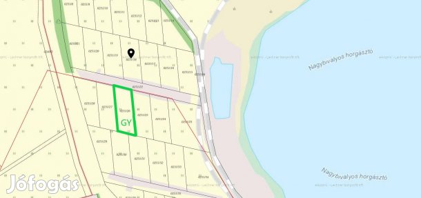 Várpalota üdülőterületi vízparti telek