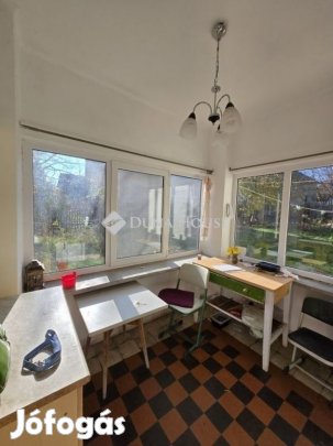 Várpalotai eladó 107 nm-es ház