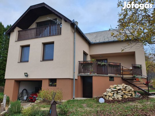 Várpanorámás lakóház Sümeg