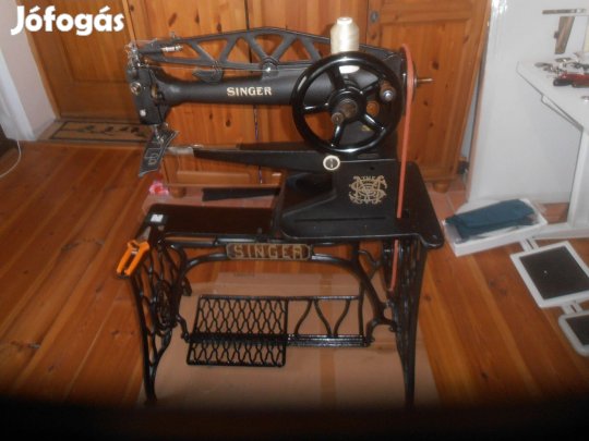 Varrógép Singer cipészgép