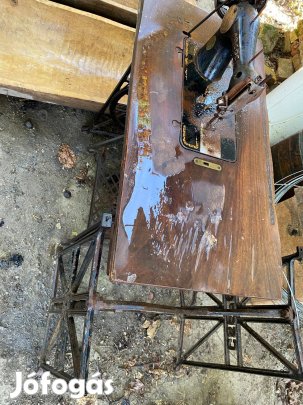 Varrógép vas állvány / csepel 2 db