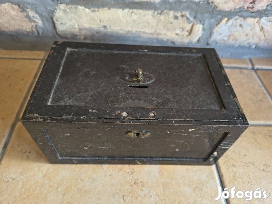 Vas doboz, kazetta 1920 körüli, lakatos vizsga munka