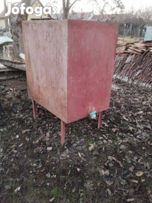 Vas tartály ,olaj tartály