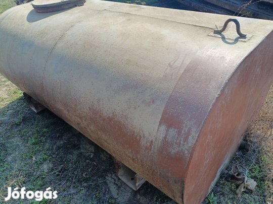 Vas tartály, szennyvíz akna, víz és üzemanyag tároló 