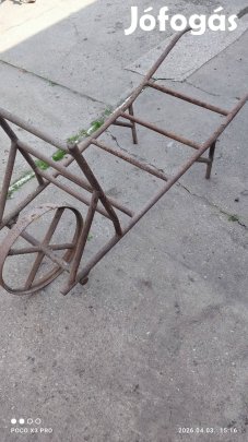 Vas tragacs talicska 