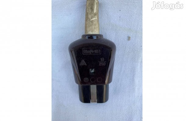 Vasalócsatlakozó dugó, porcelán végű 250V 16A