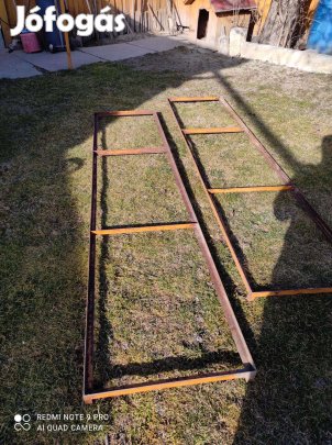 Vasanyag, Szögvas-Szénacél- keret.eladó