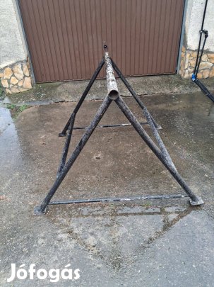 Vasbak fix, nagyon erős, stabil