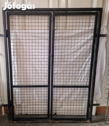 Vaskapu, duplaajtó.Újszerű állapotban!