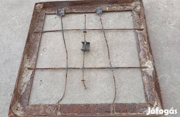 Vaskeret 70*70*5,5 cm Aknatető, betonnal kell kiönteni