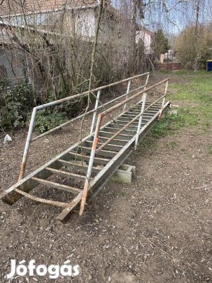 Vaslépcső vas lépcső 5 m eladó
