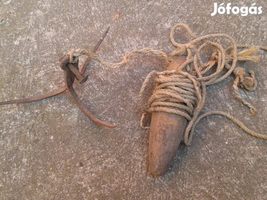 Vasmacska horgony dobó babával