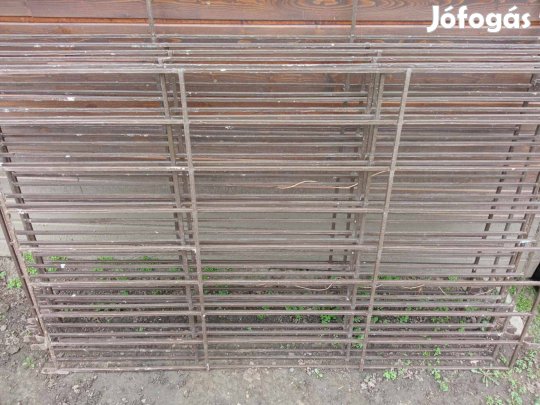 Vasrács 3 db 106x162, 1 db 121x162
