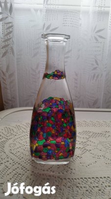 Vastag színes üveg (pl: akár dísznek, bornak, vagy italnak is jó)