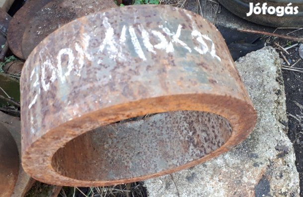 Vastagfalú cső 300x32 mm -es eladó !