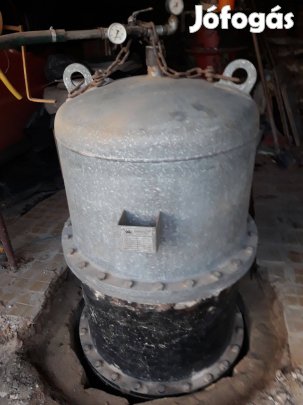 Vastartály 1000l-es vas tartály eladó!