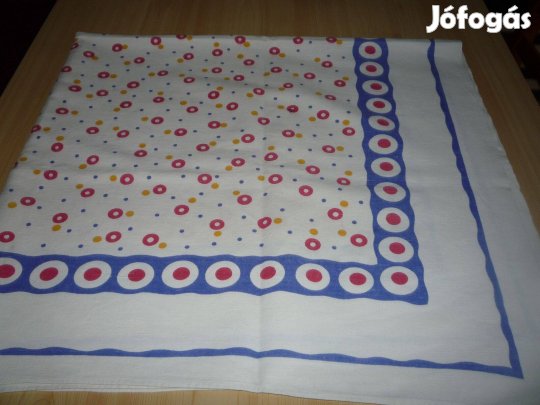 Vászon terítő 125x112cm