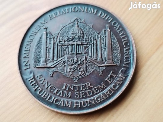 Vatikáni Diplomáciai Kapcsolatok bronz emlékérem