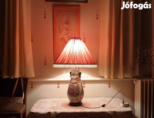 Váza lámpa eladó, 82 cm magas
