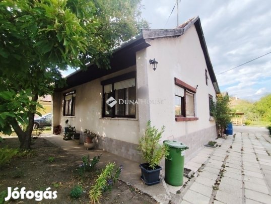 Vecsési eladó 107 nm-es ház
