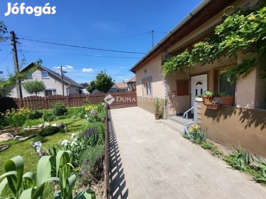 Vecsési eladó 121 nm-es ház
