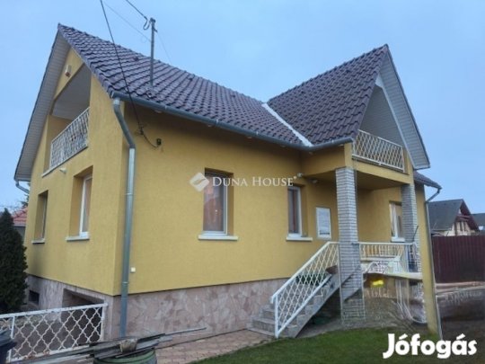 Vecsési eladó 143 nm-es ház