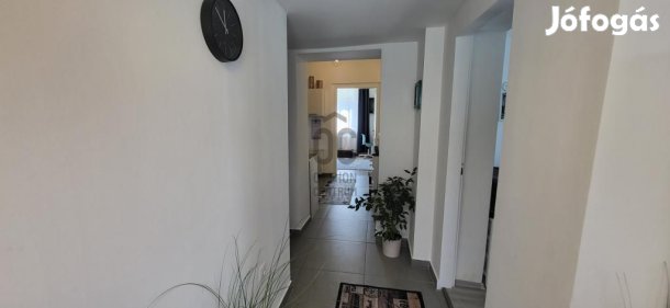 Vecsési eladó 66 nm-es ház