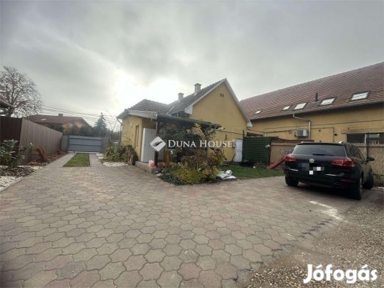 Vecsési eladó 67 nm-es ház