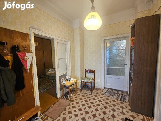 Vecsési eladó 90 nm-es ház