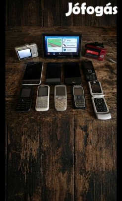 Vegyes elektronikai csomag eladó egyben 9.900 Ft